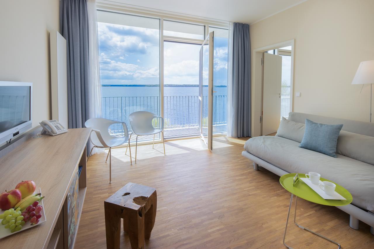 Strandhotel Senftenberger See Exteriör bild